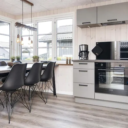 Tatil Evi 6 Person In Bjert-by Traum Binderup Strand